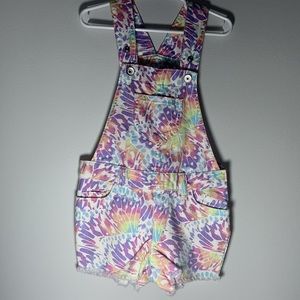 Colorful Rainbow Children place overall.